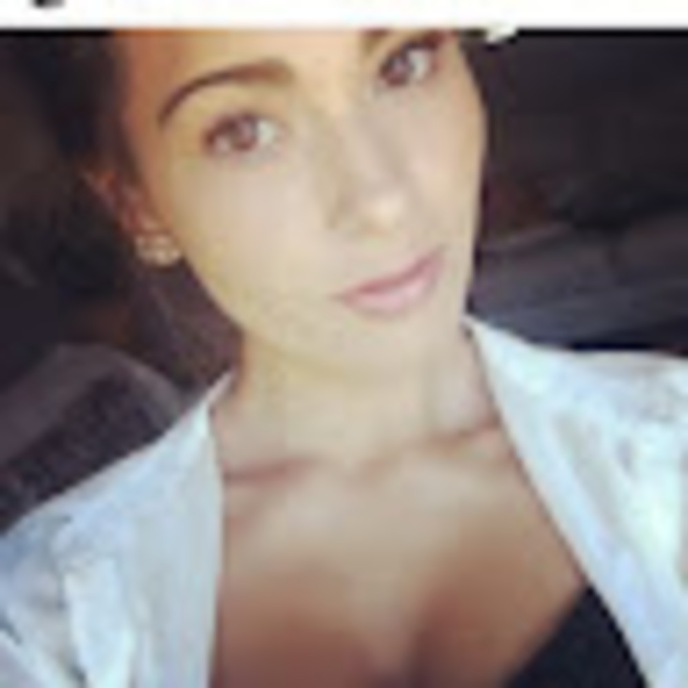 Meet your Posher, Maya